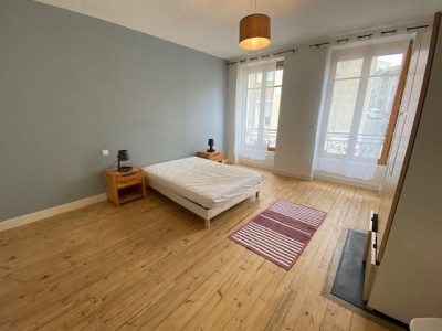 APPARTEMENT T2 A LOUER - ST ETIENNE CENTRE VILLE - 55.04 m2 - 502 € charges comprises par mois