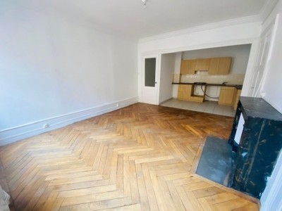 APPARTEMENT T2 - ST ETIENNE CENTRE VILLE - 60.67 m2 - LOUÉ