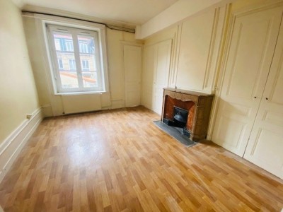 APPARTEMENT T2 - ST ETIENNE CENTRE VILLE - 60.67 m2 - LOUÉ