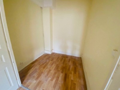 APPARTEMENT T2 - ST ETIENNE CENTRE VILLE - 60.67 m2 - LOUÉ