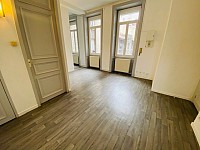 APPARTEMENT T2 A LOUER - ST ETIENNE CENTRE VILLE/REPUBLIQUE/FOURNEYRON - 43.95 m2 - 482 € charges comprises par mois