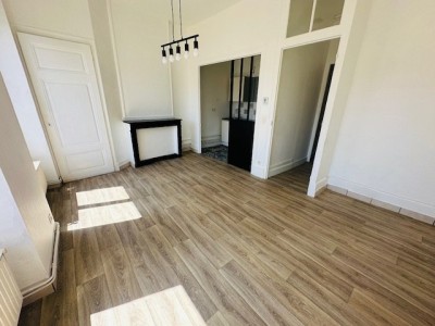 APPARTEMENT T2 A LOUER - ST ETIENNE Chavanelle/Bas Fauriel - 45.83 m2 - 490€ charges comprises par mois