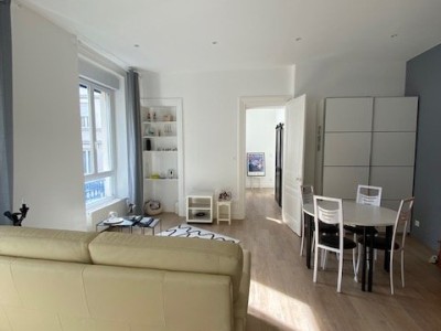 APPARTEMENT T2 A LOUER - ST ETIENNE CHAVANELLE/MARTYR DE VINGRE - 55.35 m2 - 655�&euro; charges comprises par mois
