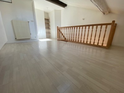 T2 en Duplex A LOUER - ST ETIENNE CHAVANELLE - 35.11 m2 - 398 &euro; charges comprises par mois