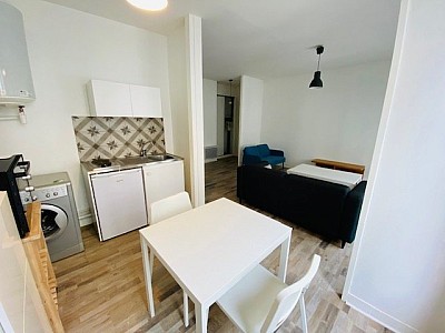 APPARTEMENT T2 A LOUER - ST ETIENNE CHAVANELLE - 46.03 m2 - 435 &euro; charges comprises par mois