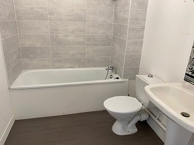 APPARTEMENT T2 A LOUER - ST ETIENNE CHAVANELLE - 46.03 m2 - 435 &euro; charges comprises par mois