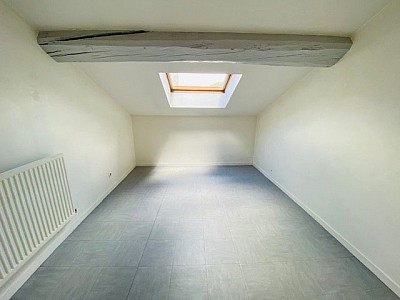 APPARTEMENT T2 A LOUER - ST ETIENNE CHAVANELLE - 31.62 m2 - 355 € charges comprises par mois