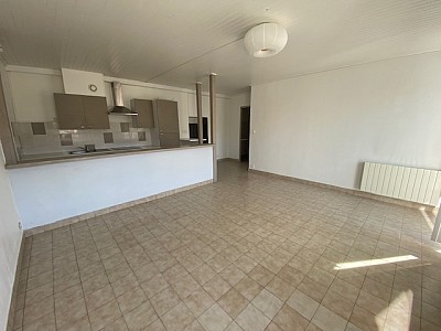 APPARTEMENT T2 - ST ETIENNE COLLINE DES PERES - 56.83 m2 - LOUÉ