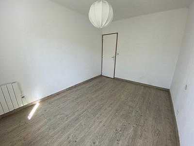 APPARTEMENT T2 - ST ETIENNE COLLINE DES PERES - 56.83 m2 - LOUÉ