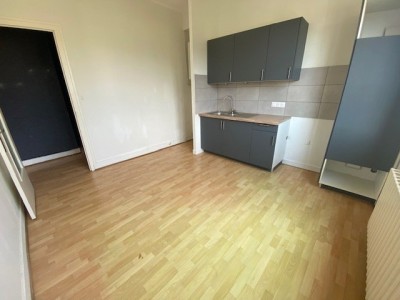 APPARTEMENT T2 - ST ETIENNE CTE CHAUDE - 58 m2 - LOUÉ