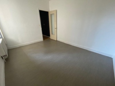 APPARTEMENT T2 - ST ETIENNE CTE CHAUDE - 58 m2 - LOUÉ
