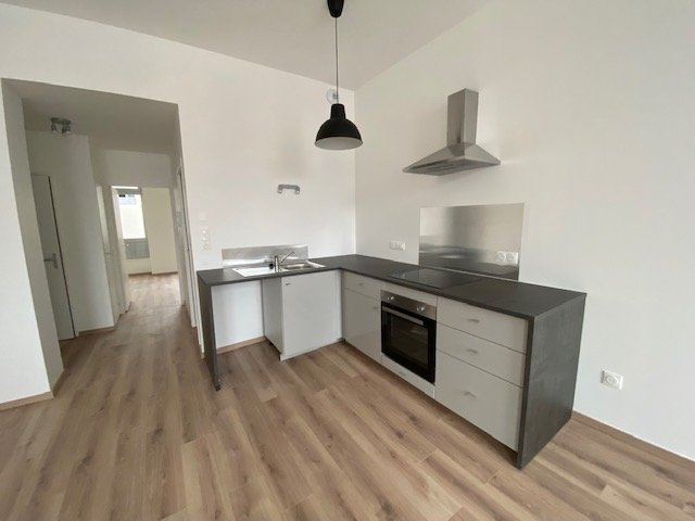 APPARTEMENT T2 - ST ETIENNE CRET DE ROCH - 51.39 m2 - LOU&Eacute;