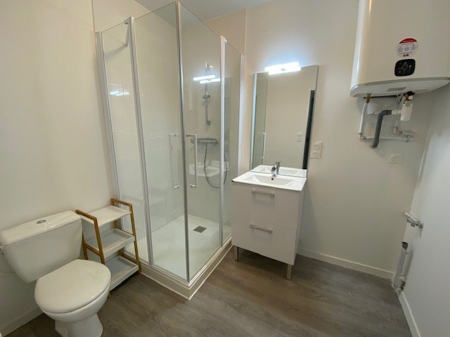 APPARTEMENT T2 - ST ETIENNE CRET DE ROCH - 51.39 m2 - LOU&Eacute;