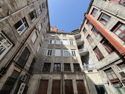 APPARTEMENT T2 A LOUER - ST ETIENNE DORIAN / PEUPLE - 30.9 m2 - 438€ charges comprises par mois