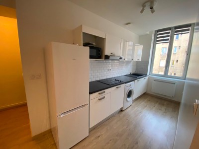 APPARTEMENT T2 A LOUER - ST ETIENNE FAC TREFILERIE/CENTRE II - 31.25 m2 - 460 &euro; charges comprises par mois