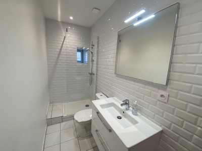 APPARTEMENT T2 A LOUER - ST ETIENNE FAC TREFILERIE/CENTRE II - 31.25 m2 - 460 &euro; charges comprises par mois
