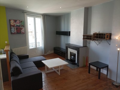 APPARTEMENT T2 A LOUER - ST ETIENNE FAC TREFILERIE - 66.89 m2 - 515 € charges comprises par mois