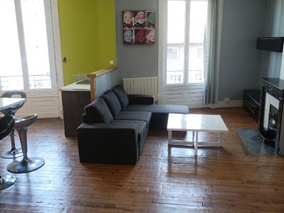 APPARTEMENT T2 A LOUER - ST ETIENNE FAC TREFILERIE - 66.89 m2 - 515 € charges comprises par mois