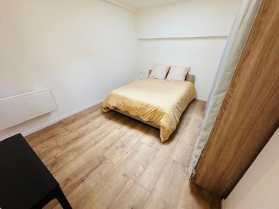 T2 Meubl� A LOUER - ST ETIENNE Fac Tr�filerie - 33.81 m2 - 395�&euro; charges comprises par mois