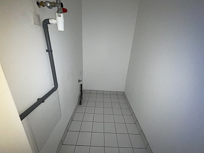 APPARTEMENT T2 A LOUER - ST ETIENNE Fac Trfilerie - 42.95 m2 - 583€ charges comprises par mois