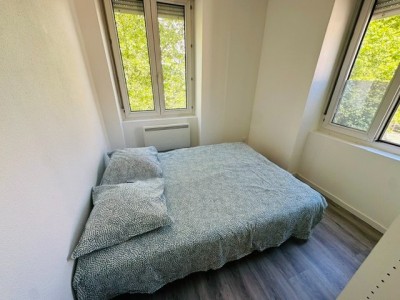 Petit 2 pièces Meublé A LOUER - ST ETIENNE Fauriel/Métare - 21.83 m2 - 430 &euro; charges comprises par mois