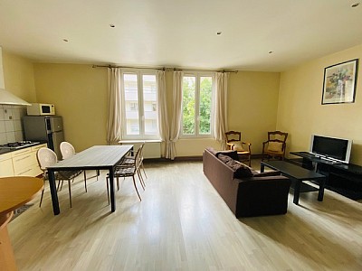 APPARTEMENT T2 A LOUER - ST ETIENNE FAURIEL - 52.24 m2 - 495€ charges comprises par mois