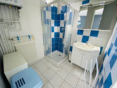 APPARTEMENT T2 A LOUER - ST ETIENNE FAURIEL - 52.24 m2 - 495€ charges comprises par mois