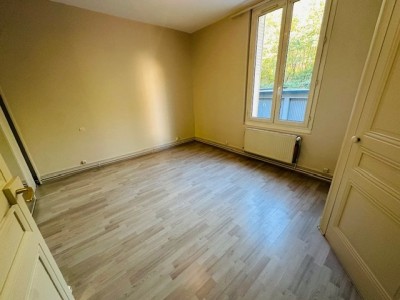 APPARTEMENT T2 A LOUER - ST ETIENNE Fauriel/Villeboeuf le haut - 52.24 m2 - 500 € charges comprises par mois
