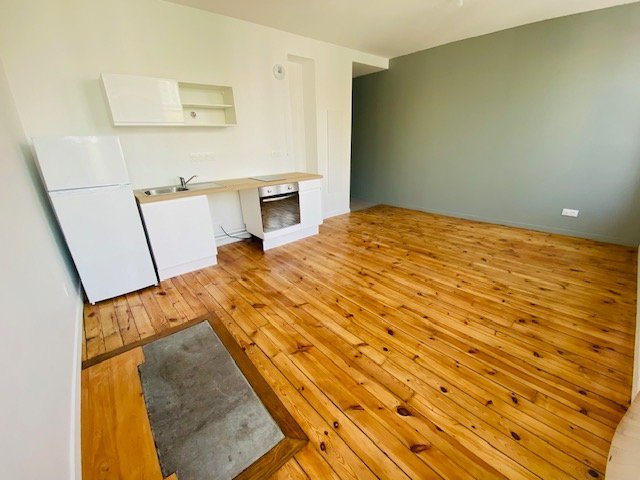 APPARTEMENT T2 A LOUER - ST ETIENNE FOURNEYRON/CHATEAUCREUX - 37.2 m2 - 470�&euro; charges comprises par mois