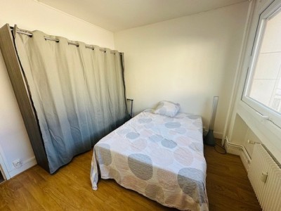 2 pices Semi-quipe A LOUER - ST ETIENNE Grand Poste - 39.11 m2 - 550€ charges comprises par mois