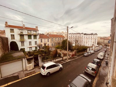 Grand T2 A LOUER - ST ETIENNE HAUT DE JACQUARD/PUITS DE LA LOIRE - 59.57 m2 - 431 € charges comprises par mois