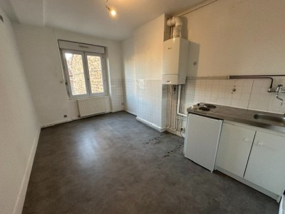 APPARTEMENT T2 A LOUER - ST ETIENNE HAUT DE JACQUARD - 56.7 m2 - 375 € charges comprises par mois