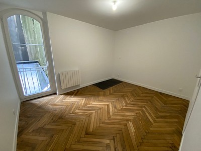 APPARTEMENT T2 A LOUER - ST ETIENNE HOTEL DE VILLE - 42.86 m2 - 515€ charges comprises par mois
