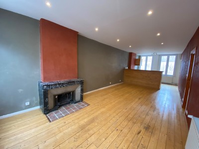 APPARTEMENT T2 A LOUER - ST ETIENNE HYPER CENTRE/DORIAN - 62.88 m2 - 550 € charges comprises par mois