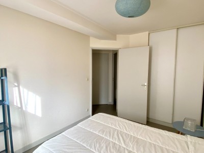 2 pièces Meublé A LOUER - ST ETIENNE Jacquard/Jean Jaurès - 44.3 m2 - 450 € charges comprises par mois