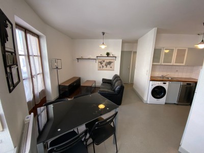 2 pi�ces Meubl� A LOUER - ST ETIENNE Jacquard/Jean Jaur�s - 34 m2 - 500�&euro; charges comprises par mois