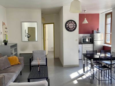 2 pièces meublé A LOUER - ST ETIENNE JACQUARD - 43.4 m2 - 490 € charges comprises par mois