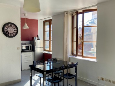 2 pièces meublé A LOUER - ST ETIENNE JACQUARD - 43.4 m2 - 490 € charges comprises par mois