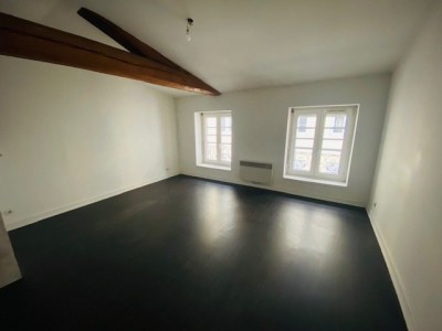 APPARTEMENT T2 - ST ETIENNE JEAN JAURES - 38.97 m2 - LOUÉ