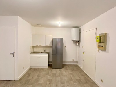 APPARTEMENT T2 A LOUER - ST ETIENNE JEAN-JAURES - 32.42 m2 - 390€ charges comprises par mois