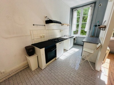 Grand 2 pièces A LOUER - ST ETIENNE JEAN JAURES - 55.96 m2 - 480 € charges comprises par mois