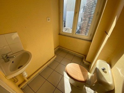 APPARTEMENT T2 A LOUER - ST ETIENNE LIBERATION / DORIAN / REPUBLIQUE - 62.48 m2 - 490€ charges comprises par mois