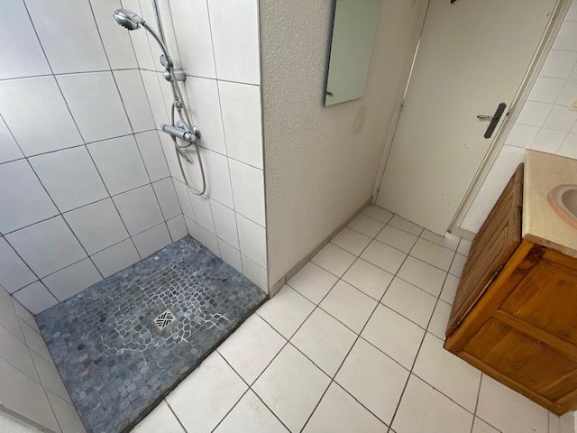 APPARTEMENT T2 - ST ETIENNE LIBERATION / DORIAN / REPUBLIQUE - 62.48 m2 - LOU&Eacute;