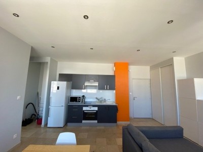 APPARTEMENT T2 - ST ETIENNE LIBERATION - 44.06 m2 - LOUÉ
