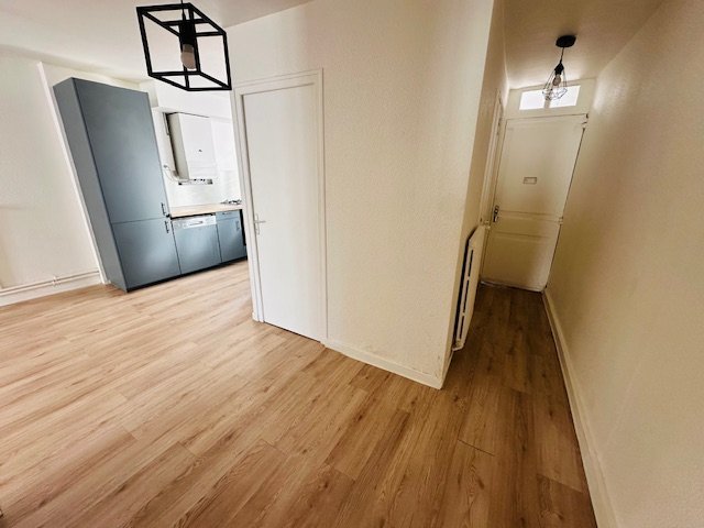 APPARTEMENT T2 - ST ETIENNE Libération/République - 49.85 m2 - LOU&Eacute;