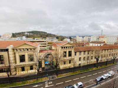 T2 Meublé A LOUER - ST ETIENNE LYCEE FAURIEL - 47.8 m2 - 640 &euro; charges comprises par mois