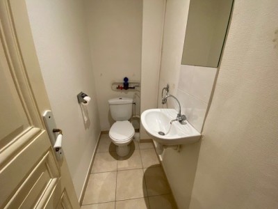 APPARTEMENT T2 - ST ETIENNE Place Boivin - 59.85 m2 - LOUÉ
