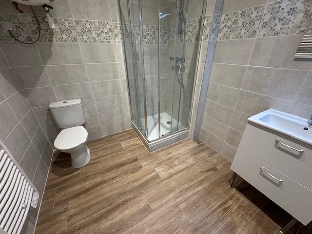 APPARTEMENT T2 - ST ETIENNE QUARTIER ALBERT THOMAS/URSULES - 37.2 m2 - LOU&Eacute;