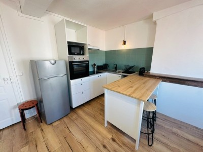 T2 Meublé A LOUER - ST ETIENNE QUARTIER CHAVANELLE - 42.9 m2 - 500 &euro; charges comprises par mois