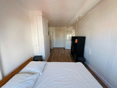 T2 Meublé A LOUER - ST ETIENNE QUARTIER CHAVANELLE - 42.9 m2 - 500 &euro; charges comprises par mois